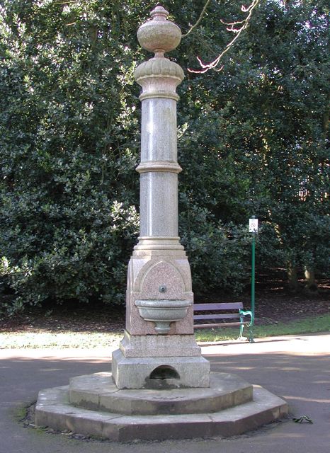 Drinking fountain Clarence Park