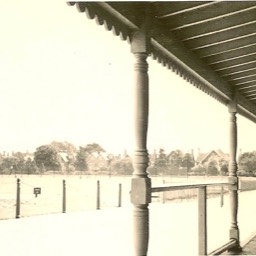 Former refrechment kiosk